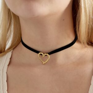 Twisted Love Necklace – Χρυσό με Καρδιά
