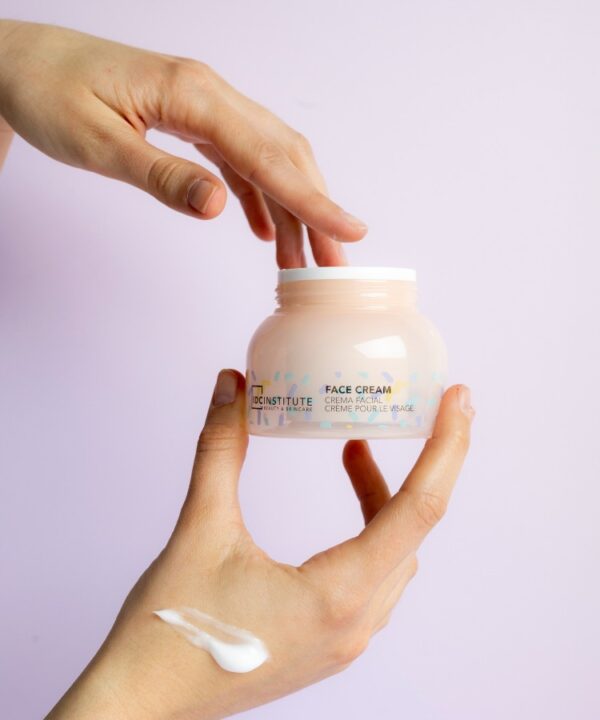 ΚΡΕΜΑ ΠΡΟΣΩΠΟΥ CANDY CARAMEL 50ml – ΜΕ ΒΙΤΑΜΙΝΗ C - Image 3