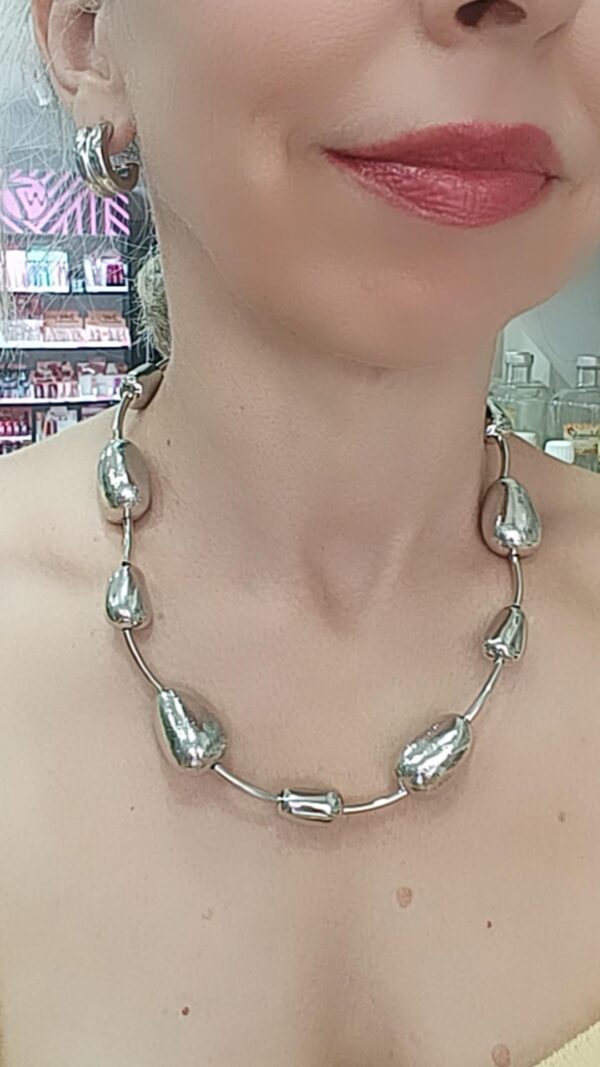 Κολιέ RO Accessories – Φυσική Αρμονία σε Ασημί Τόνο