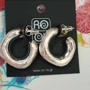 Σκουλαρίκια RO Accessories – Ασημί Σαγρέ Ματ Τετράγωνα με Στρογγυλεμένες Γωνίες