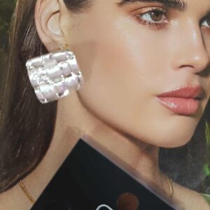 Σκουλαρίκια RO Accessories – Ανάγλυφος Ασημένιος Ρόμβος