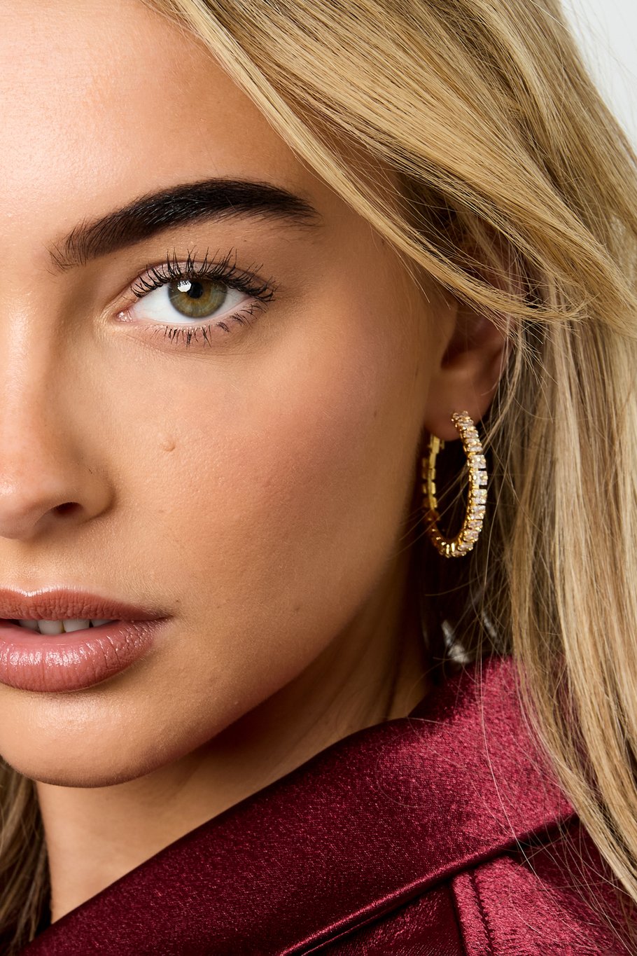 Copper Hoop Earrings: Η Χρυσή Λάμψη